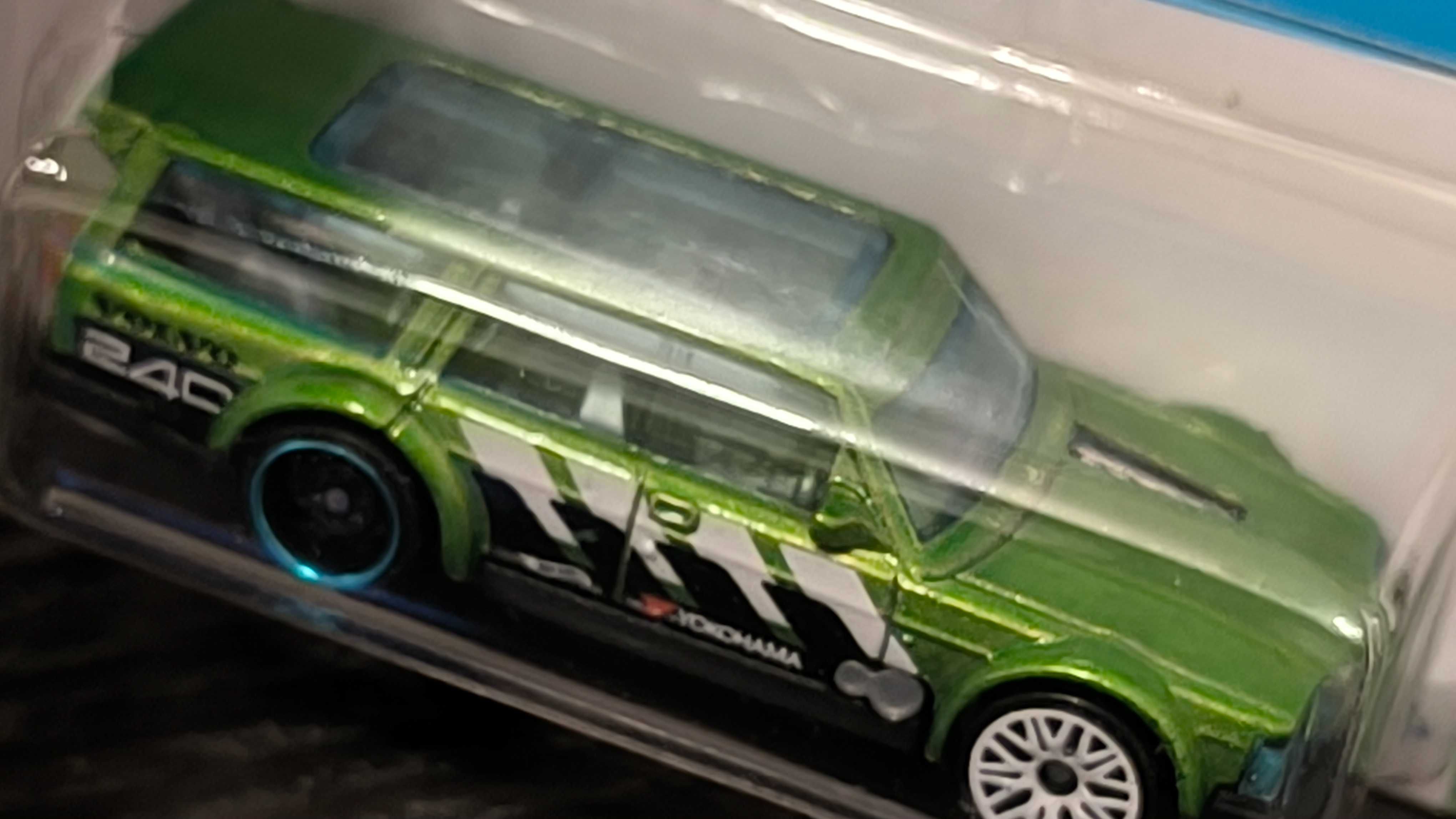 Volvo 240 Drift Wagon Długa karta Hot Wheels 2023 r. 245/250 nr1283