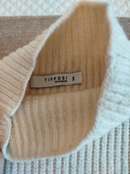 2 camisolas  para mulher