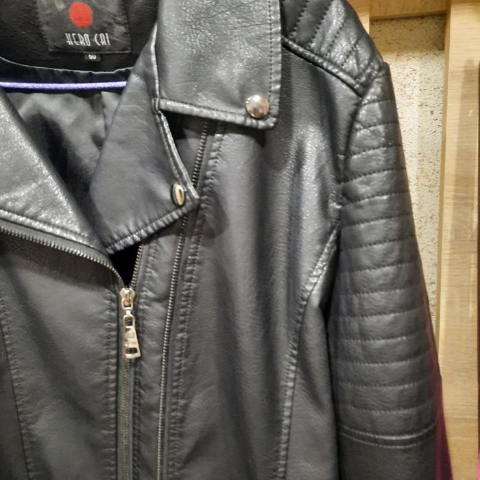 Продам куртку косуху 60разм