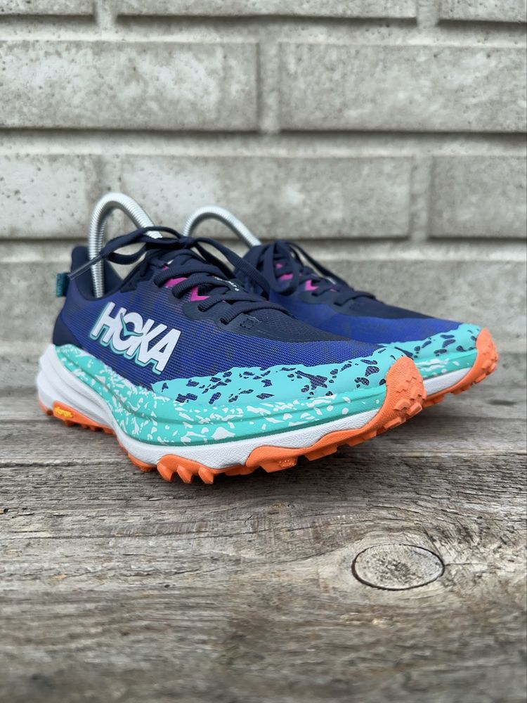 Nowe granatowe, trailowe buty do biegania Hoka Speedgoat 6, rozmiar 38