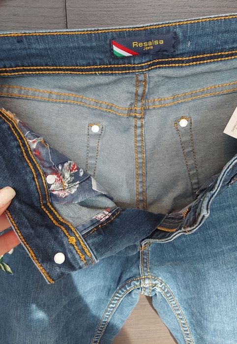 Jeansy r.S,nowy beż metki 
S / 36 / 8·Nowy bez metki