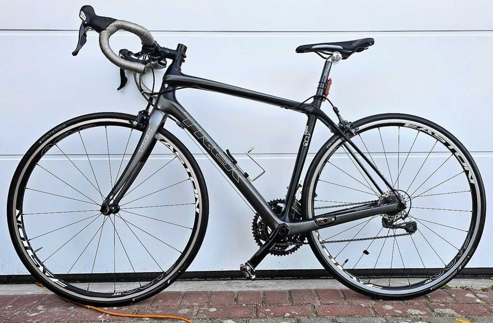 Trek Domane 4.3 Carbon (54) - IsoSpeedShimano 105, Koła Easton EA90 RT