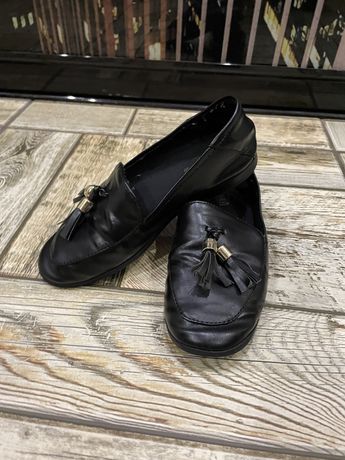 Zara 30 размер туфли черные