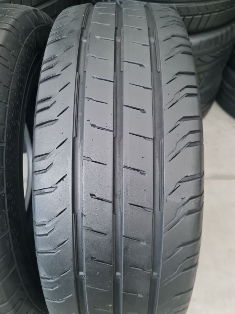 215/65R16C Continental ContiVancoContact.