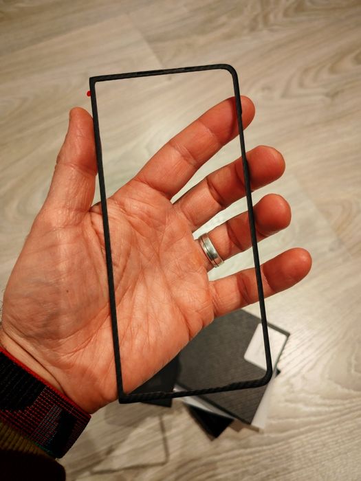 Capa carbono magsafe honor v3