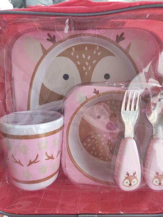 Дитячий посуд для хлопчика та дівчинки