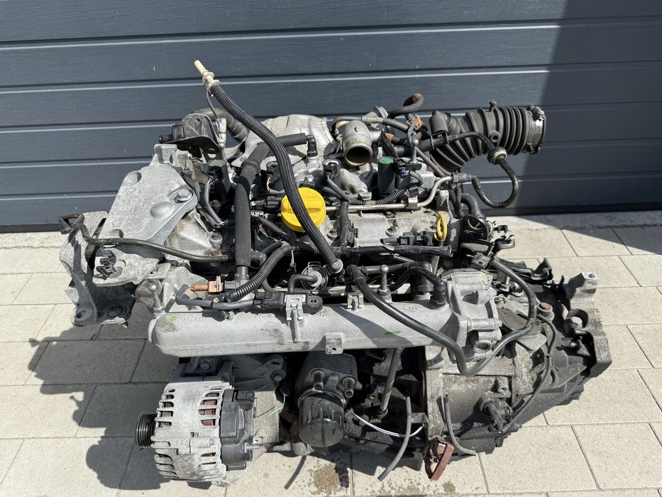 Двигатель двигун мотор 2.0 tce F4R M870 Renault 2.0 бензин