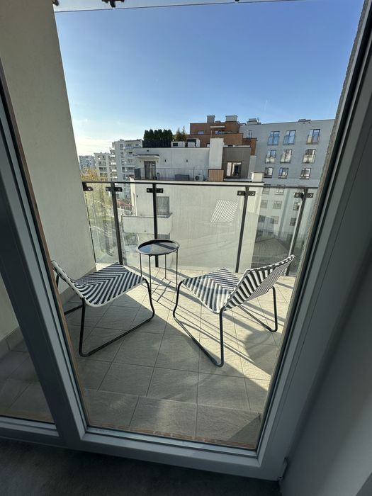 Do wynajęcia 2-pokojowe mieszkanie po remoncie – 40 m², Bemowo