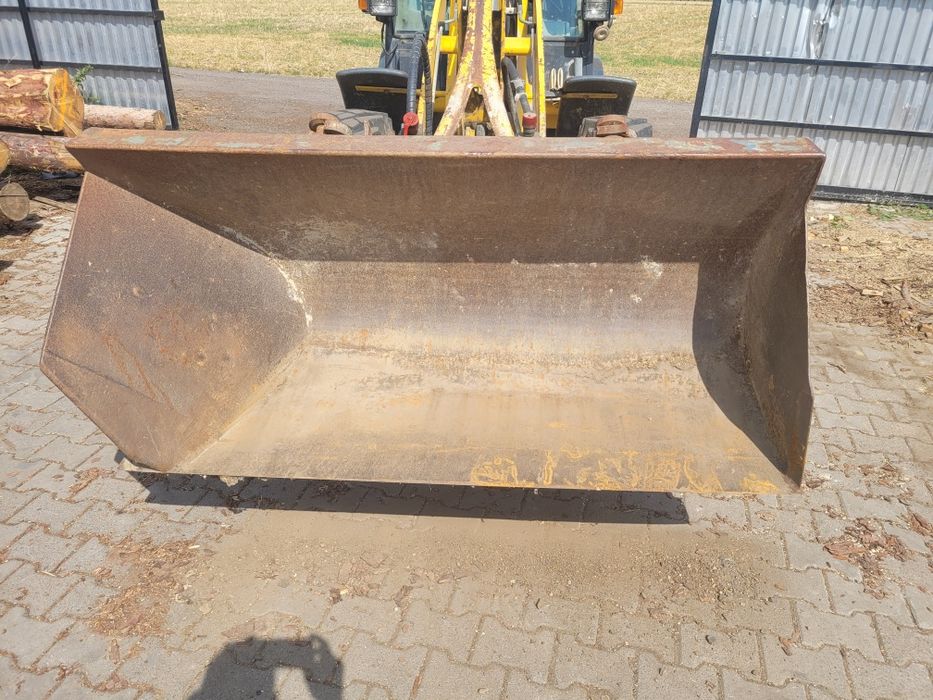 Lyzka z wysypem bocznym . Kramer