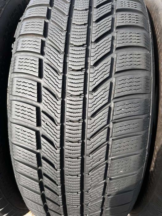 Шини(авторезина)235/55 R19CONTINETAL WINTERCONTACT TS870P XL DEMO 105H