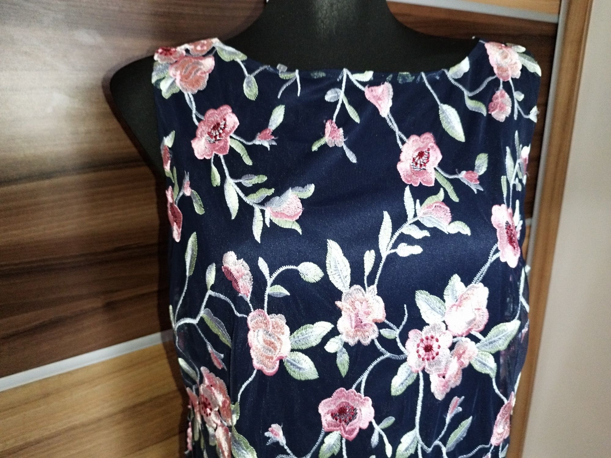 Elegancka sukienka na wesele 46 nowa z metką