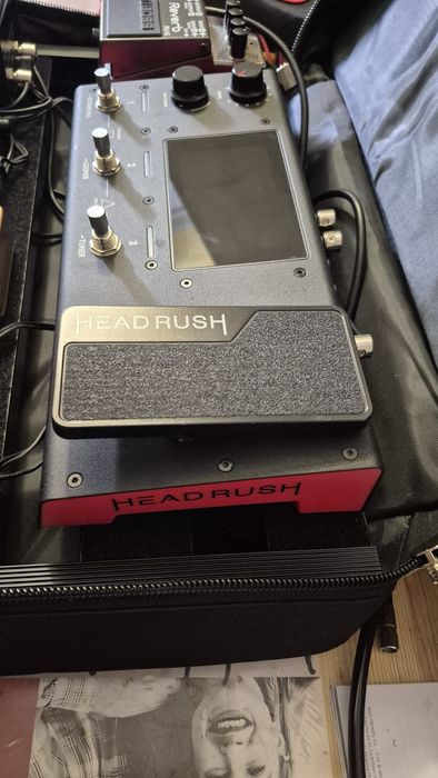 Headhush mx5 em perfeito estado