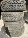 Opony zimowe 215/55/16