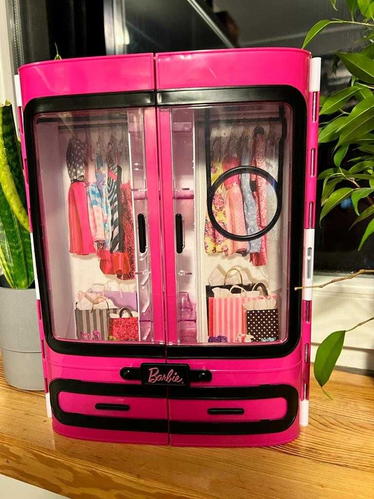 Barbie x 6 + Ken x 1 +  modna szafa na ubranka