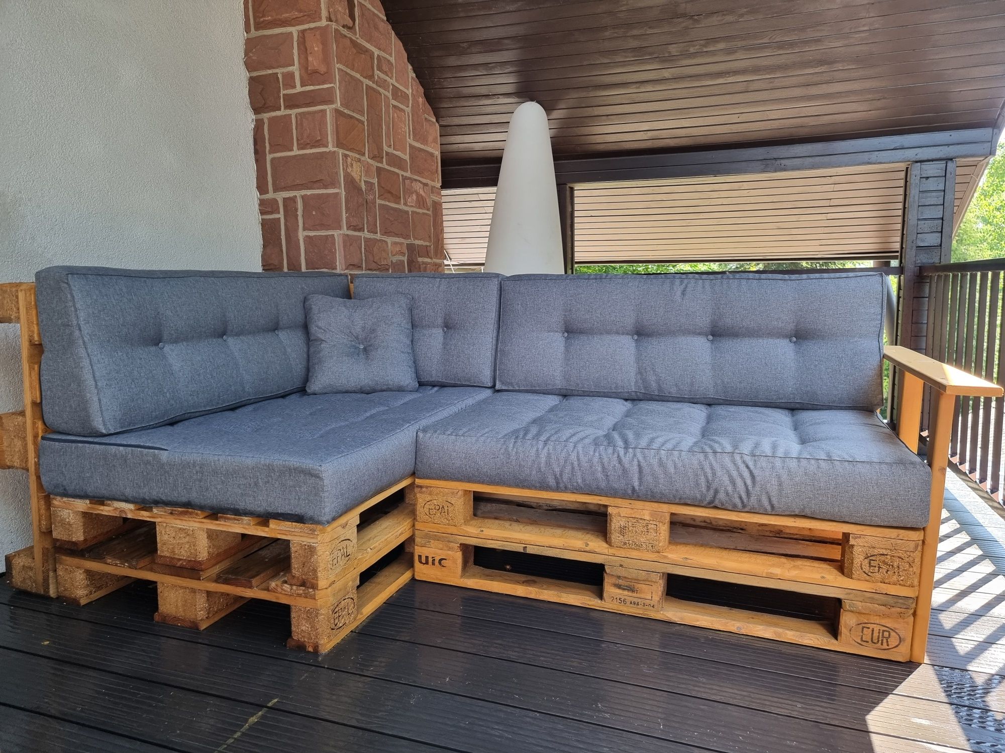 Meble z palet sofa z palet