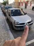 Vendo renault clio gasoleo 1.5 03 com avaria no motor