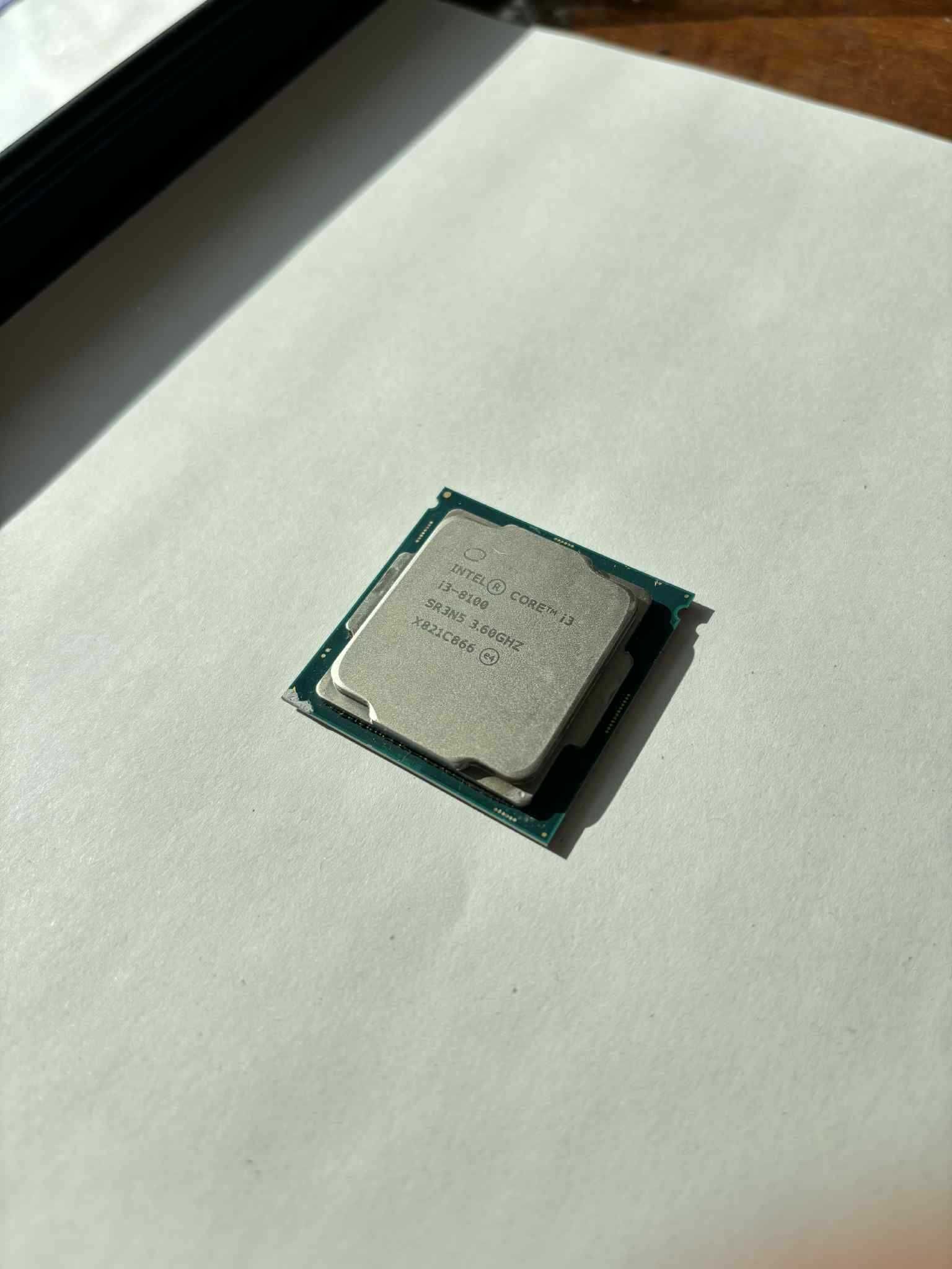 Procesor INTEL CORE i3-8100 SR3N5 3.60GHZ X821C866