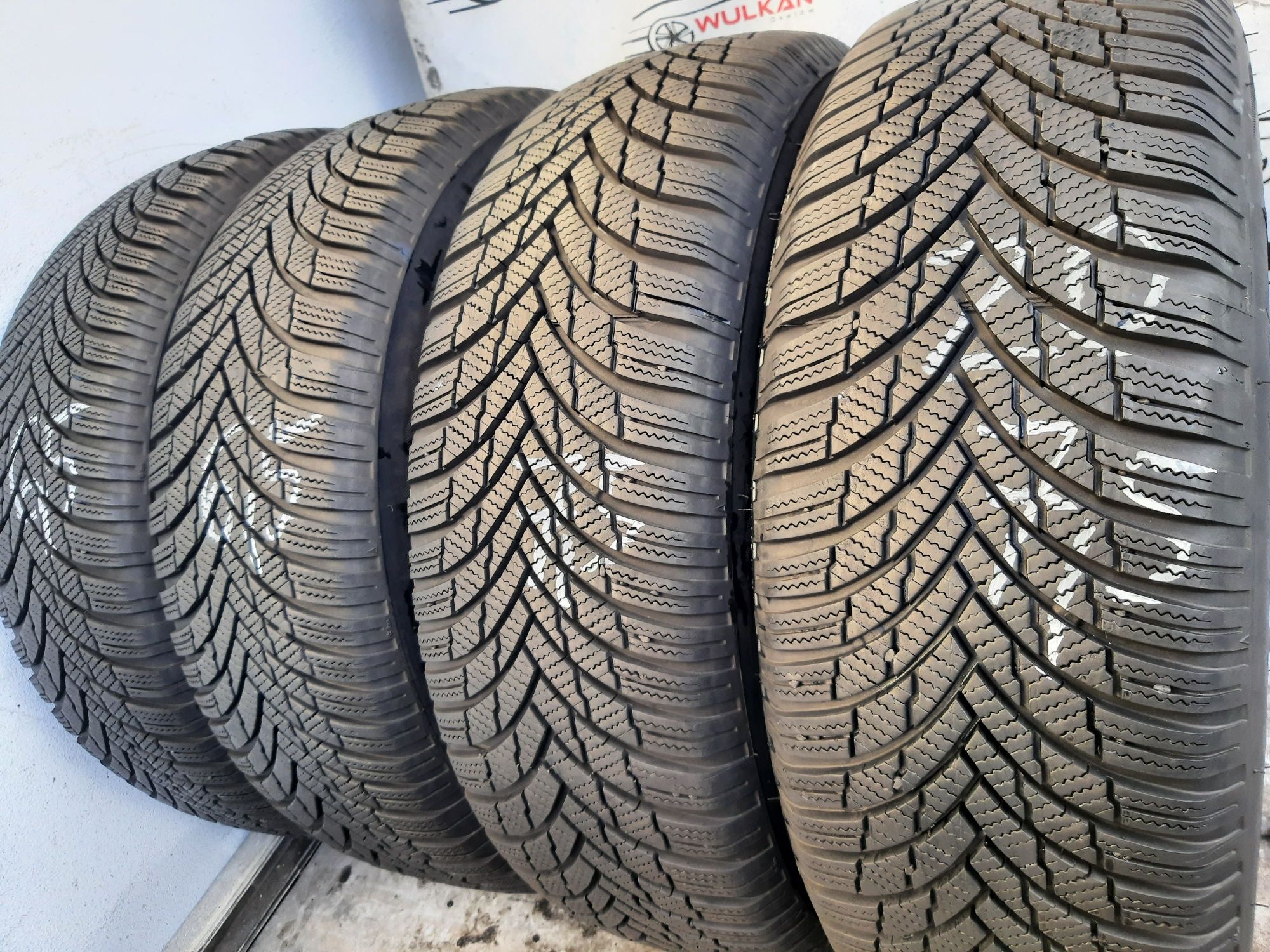 4x 215/65r16 98H Firestone WinterHawk 4