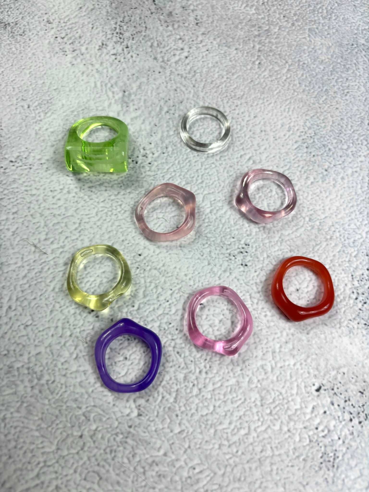 zestaw plastikowych pierścionków y2k 2000s pierścionek