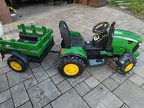Ciągnik John Deer z przyczepą dla dzieci na akumulator