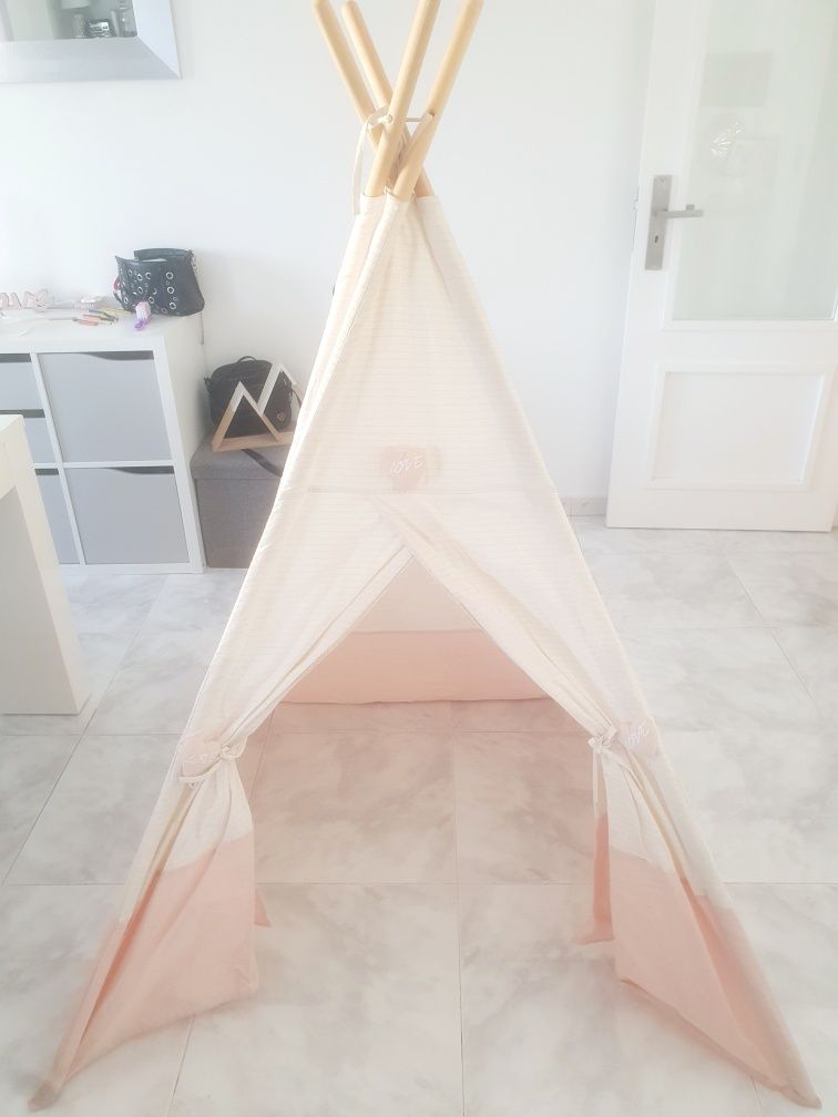 Tenda Tipi Branco/Rosa