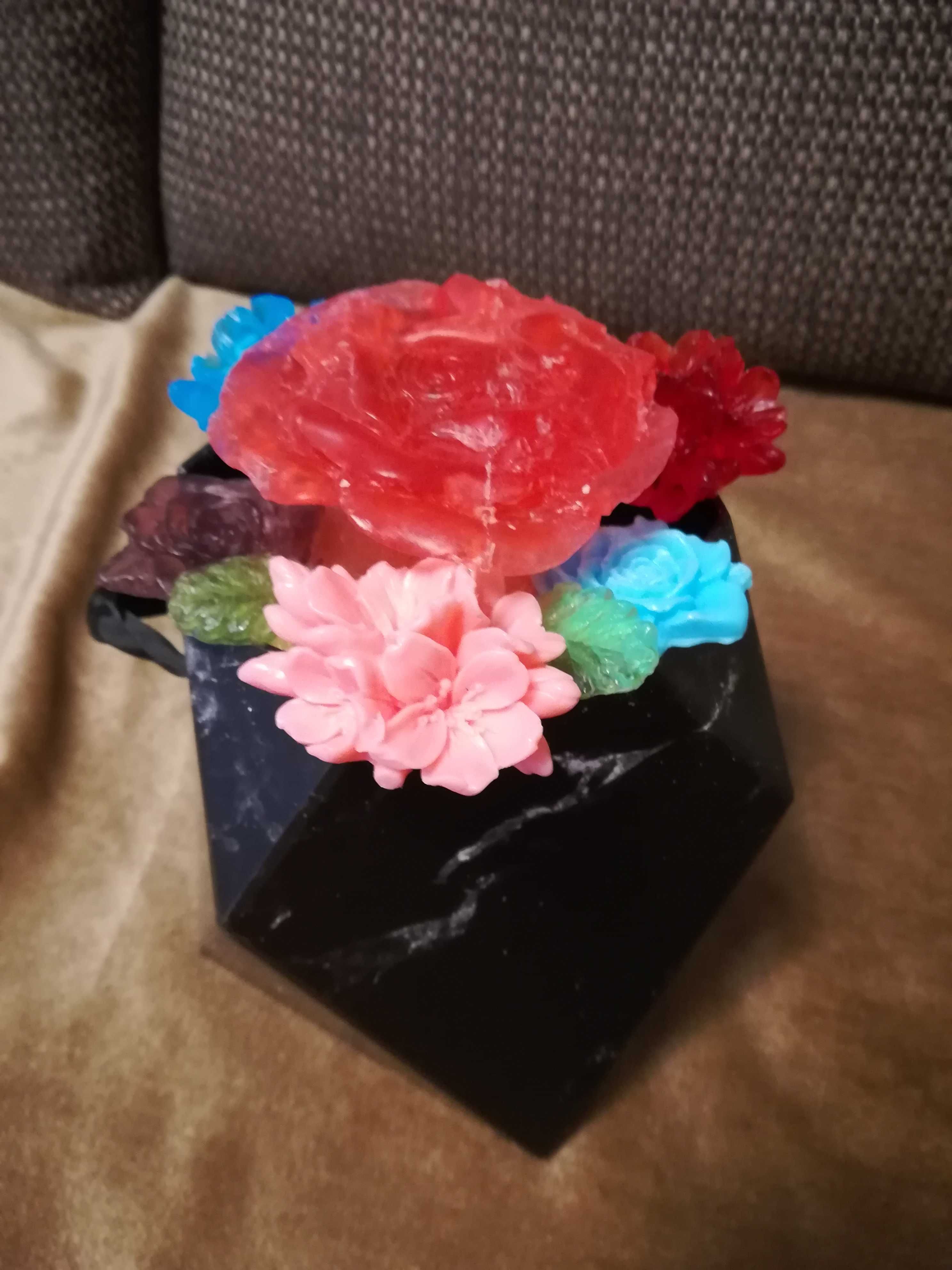 Flowerbox pudełko kwiaty mydlane na prezent