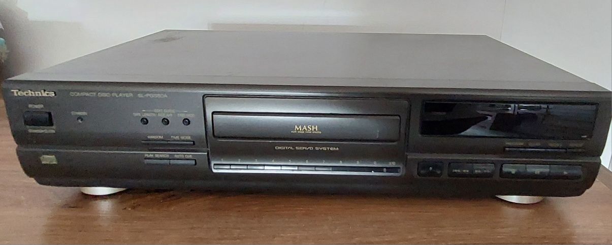 Technics CD SL - PG 580A Compact Disc Player