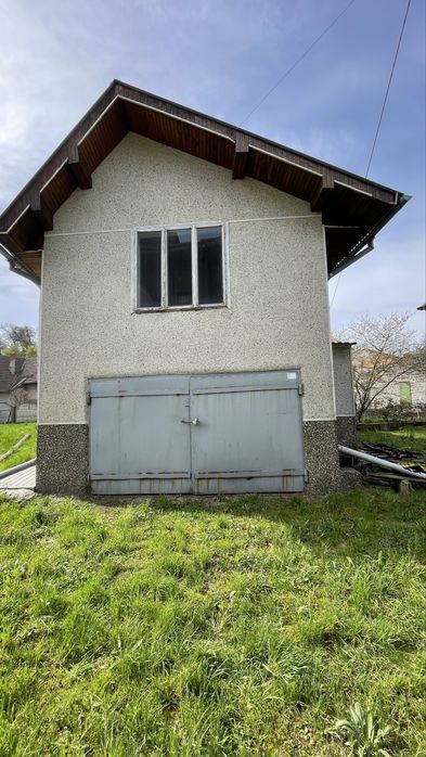 3-поверховий будинок і земельна ділянка 11 соток в центрі Галича _OL