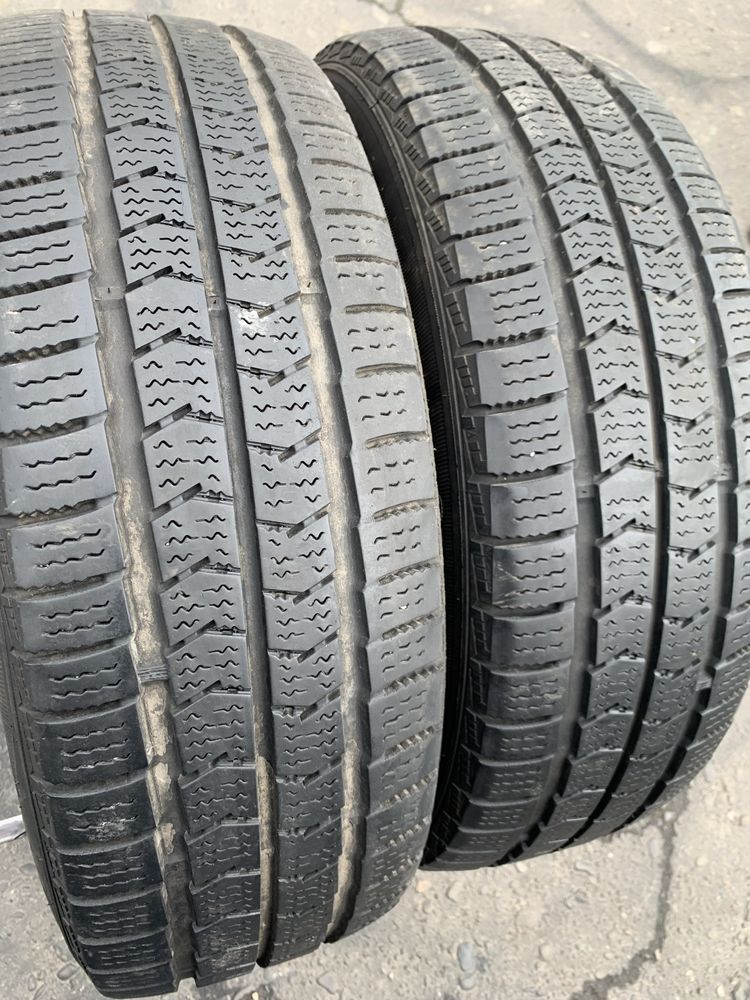 Шини 205/70 R15C Nexen 6,8мм 205 70 15С