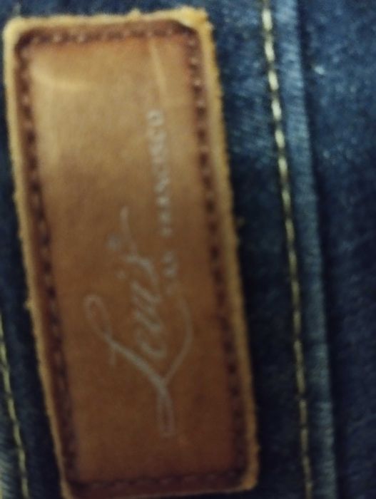 Oryginalne spodnie damskie firmy Levis 25 x 32