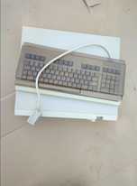 Commodore 128D z klawiaturą