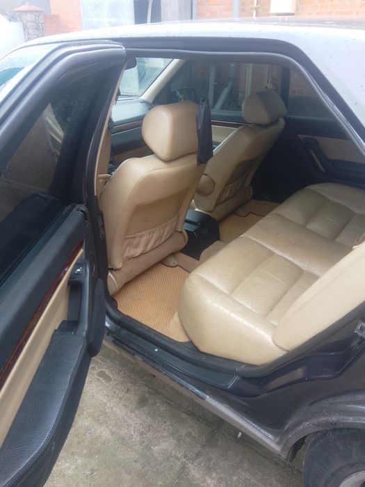 Продам автомобіль Пежо 605