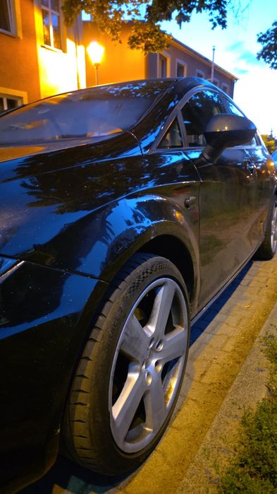 Seat leon 1.6tdi 2011 fl Po  Serwisie