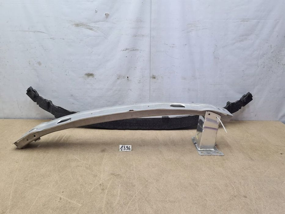 BELKA PRZÓD PRZEDNIA AUDI A4 B9 STREFA ABSORBER