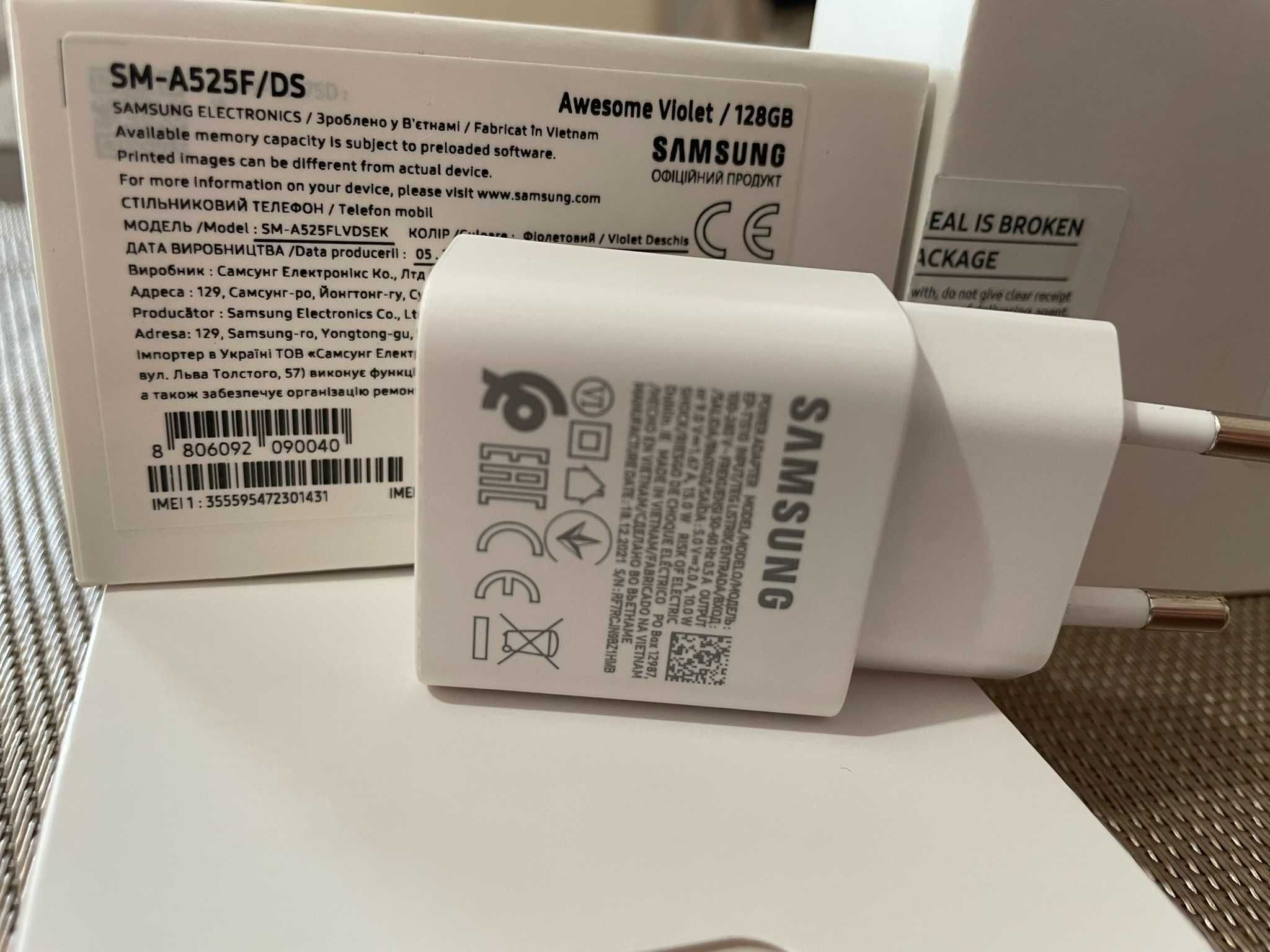 Cмартфон Samsung  Galaxy A52 на 128 gb