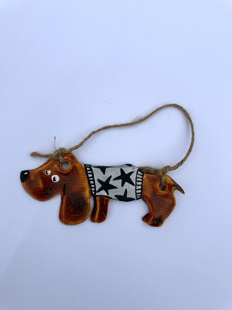 Ceramiczna gliniana zawieszka jamnik dachshund pies psiara boho