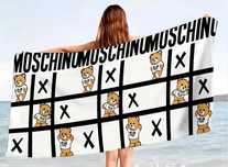 Toalha Moschino. Nova