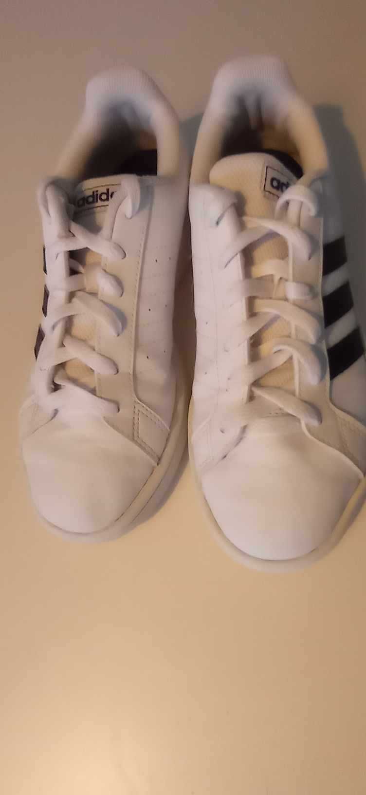 Buty sportowe Adidas, rozm. 36 i 1/2