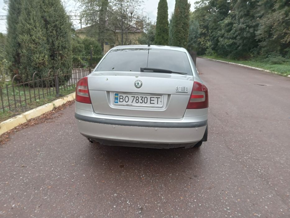 Продам шкоду октавія