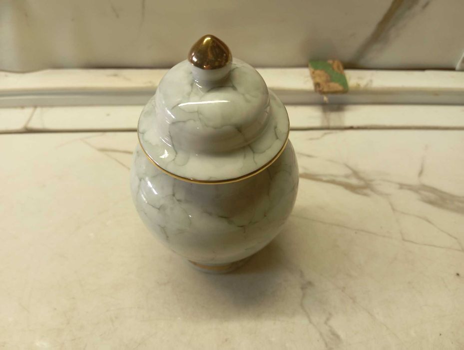 porządki domowe amforka