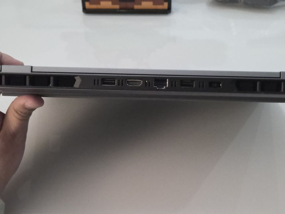 Lenovo loq-ryzen 7/rtx 4050/24 ram/1tb disco