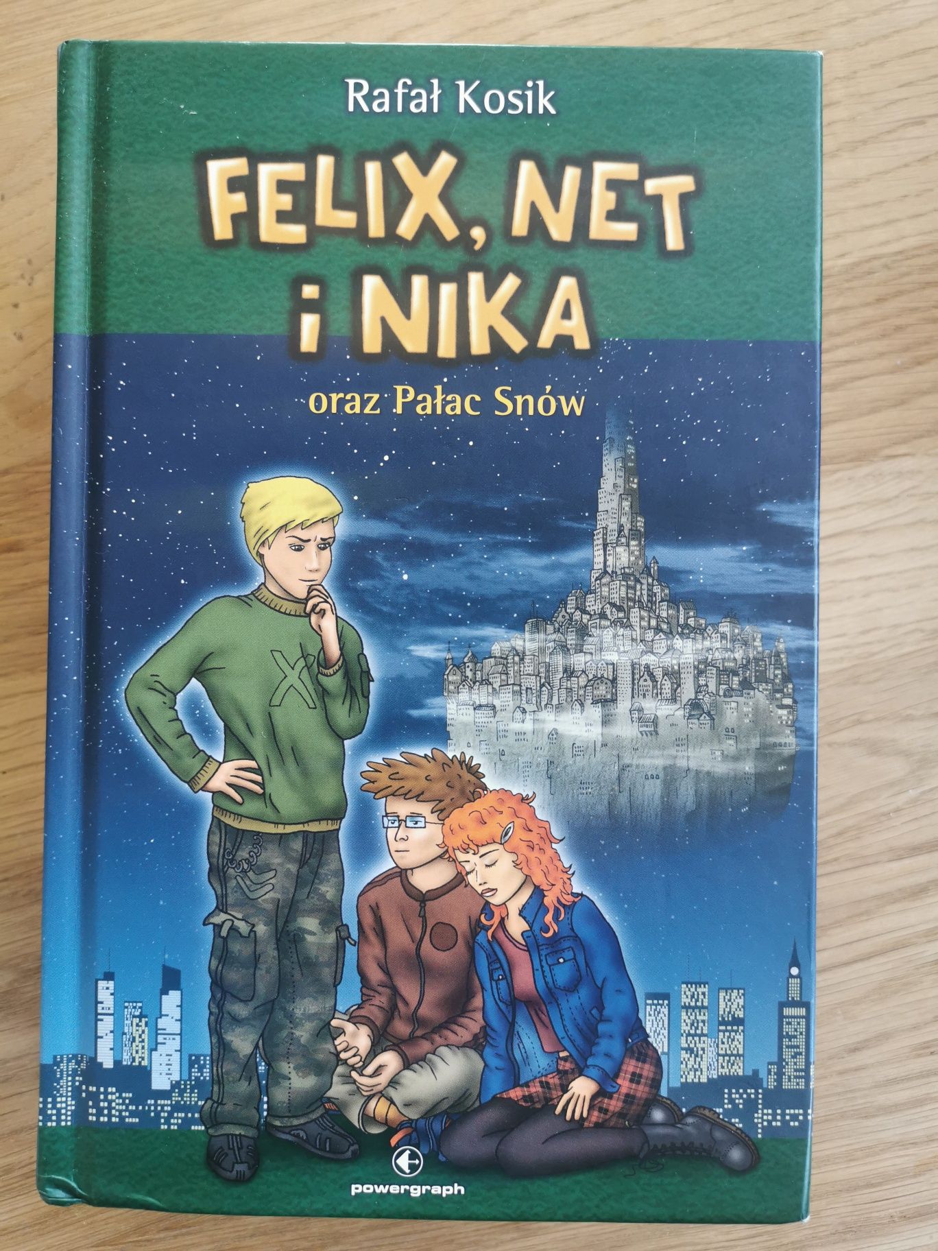 Felix, Net i Nika - 3 części, R. Kosik