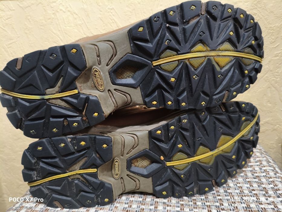 Трекінгові шкіряні черевики Meindl