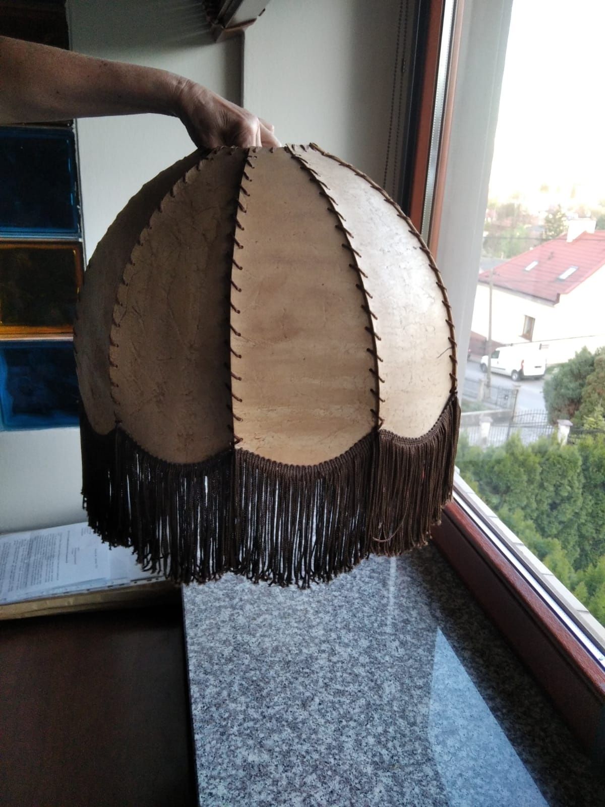 Lampa wisząca, sufitowa ze skóry naturalnej