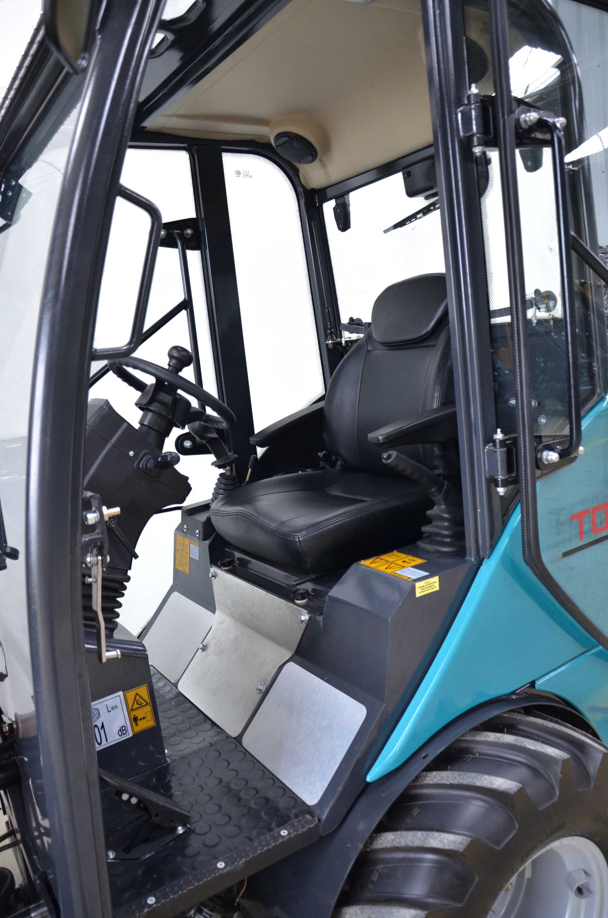 Mini ładowarka SCHMiDT 3639 kabina łyżka miniładowarka 2025 KUBOTA