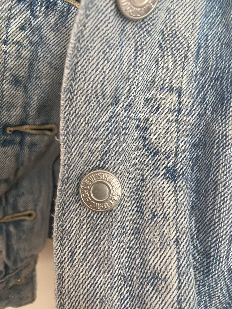 Levi’s kurtka jeansowa Trucker damska ripped