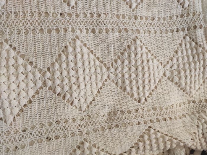 Colcha para Cama Casal em crochet feita à Mão
