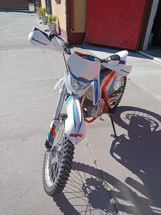Cross KAYO 250 K2