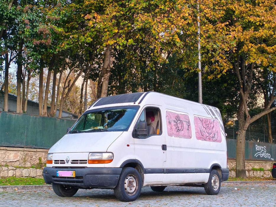 Vendo Campervan Renault Master legalizada espaço dormitório