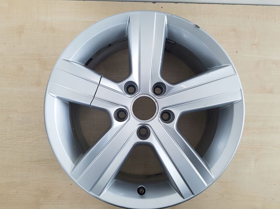 vw golf 7 felga aluminiowa 16 cali 5g0601025bp